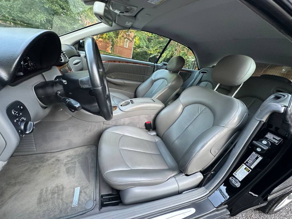 2008 Mercedes-Benz CLK-Class - $4,995