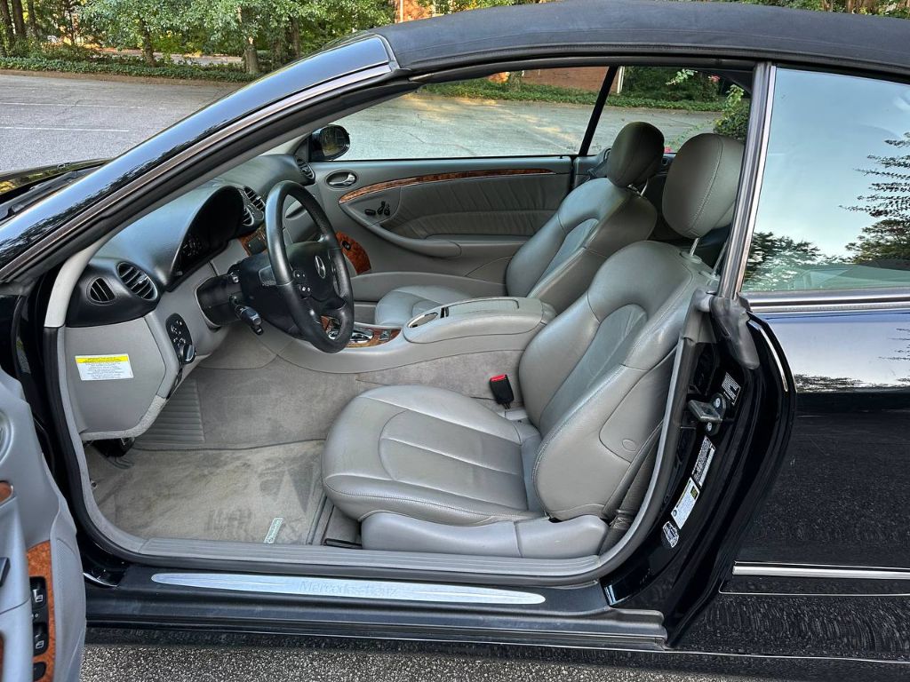 2008 Mercedes-Benz CLK-Class - $4,995