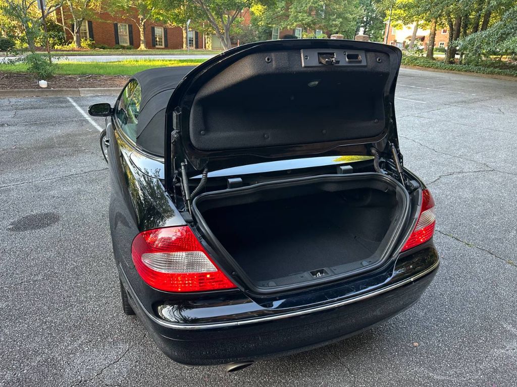 2008 Mercedes-Benz CLK-Class - $4,995