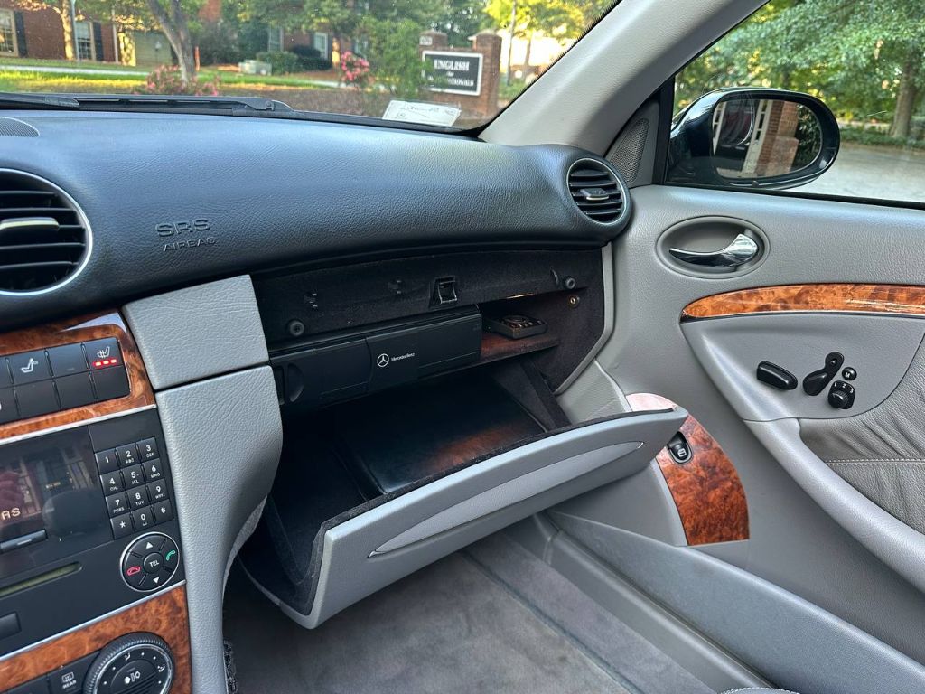 2008 Mercedes-Benz CLK-Class - $4,995