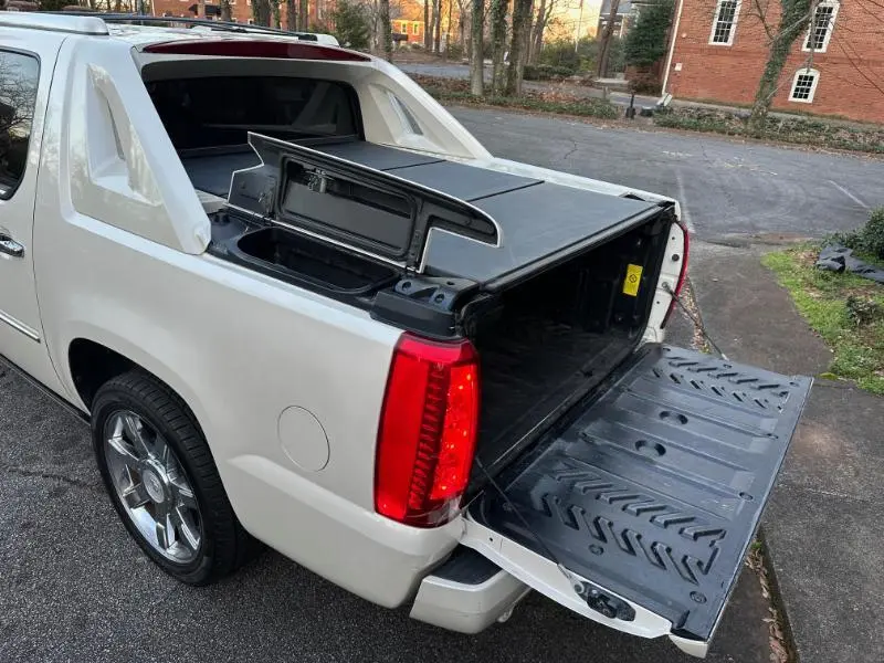 2011 Cadillac Escalade - $13,495