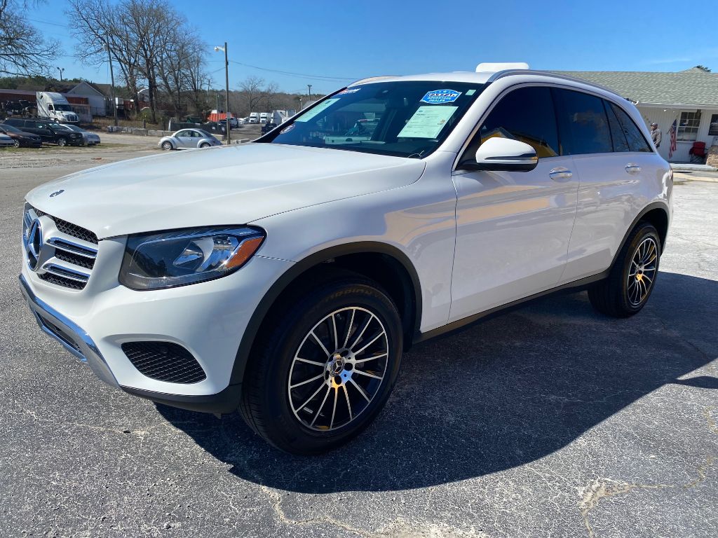 2019 Mercedes-Benz C-Class - $18,988