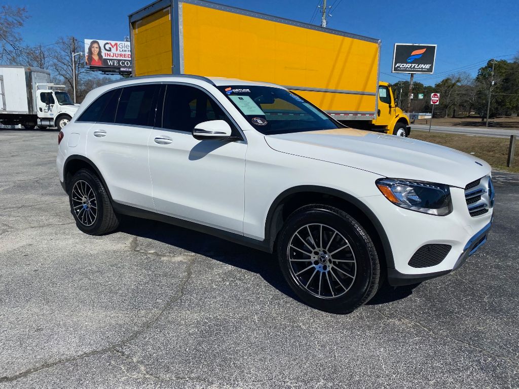 2019 Mercedes-Benz C-Class - $18,988