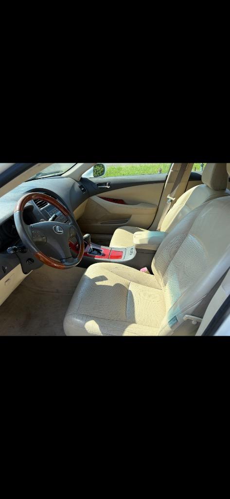 2008 Lexus ES - $6,000