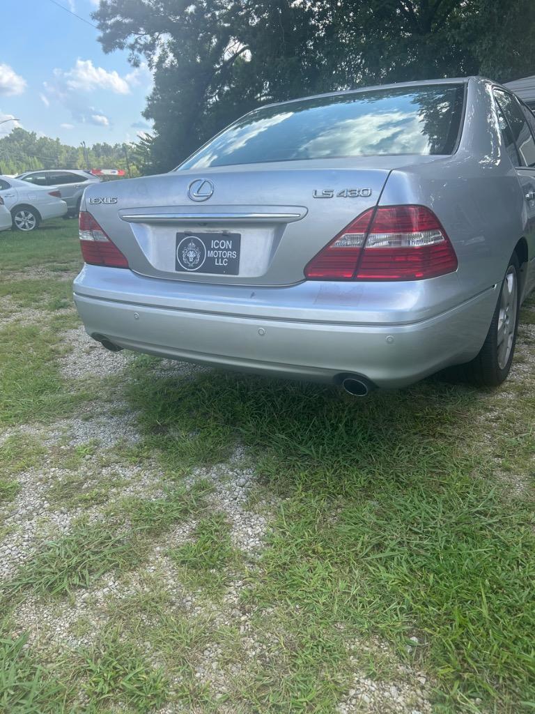 2005 Lexus LS - $5,500