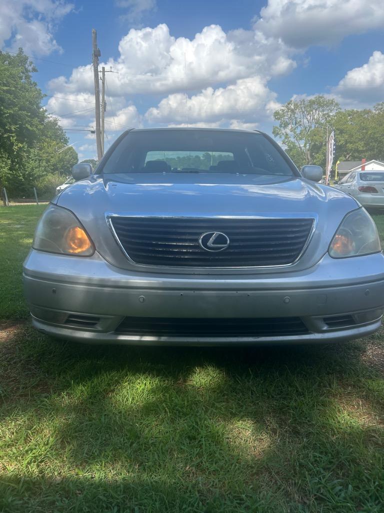 2005 Lexus LS - $5,500