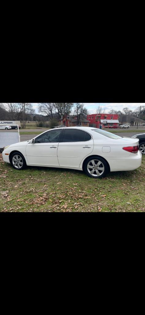 2005 Lexus ES 330 photo