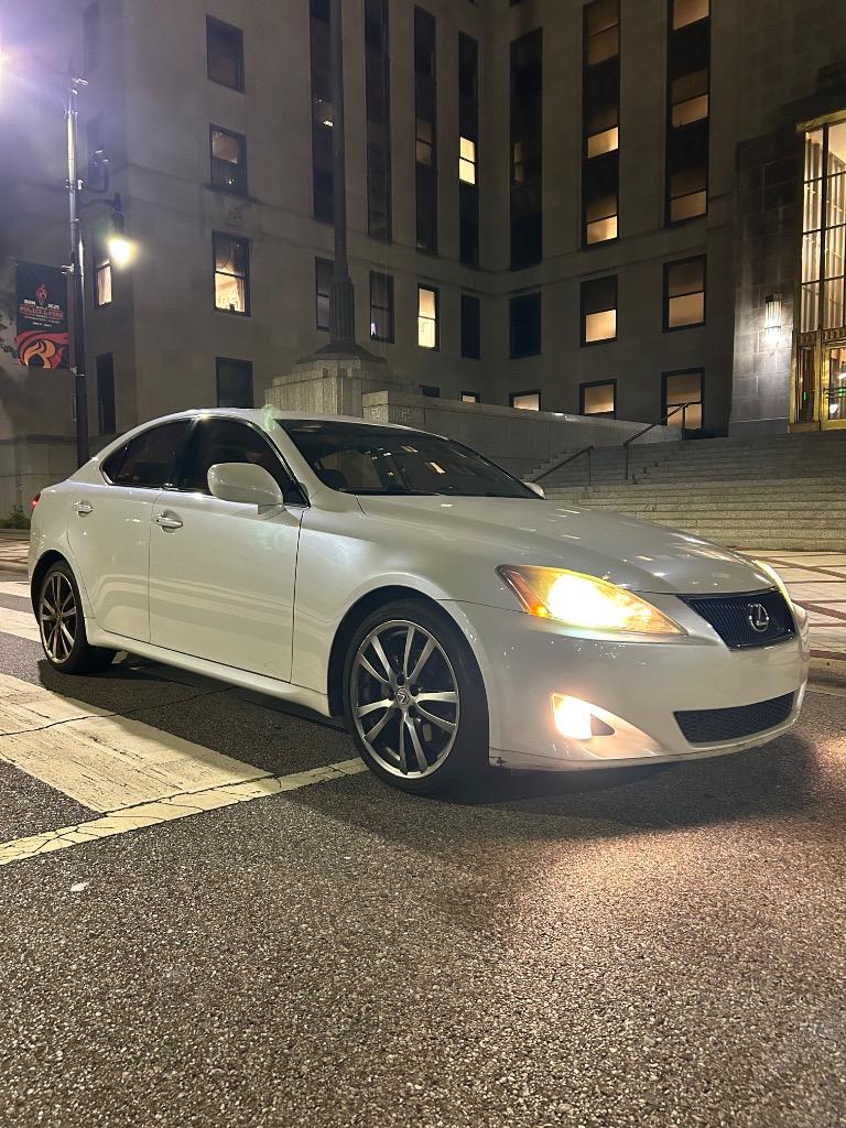 2008 Lexus IS - $7,000