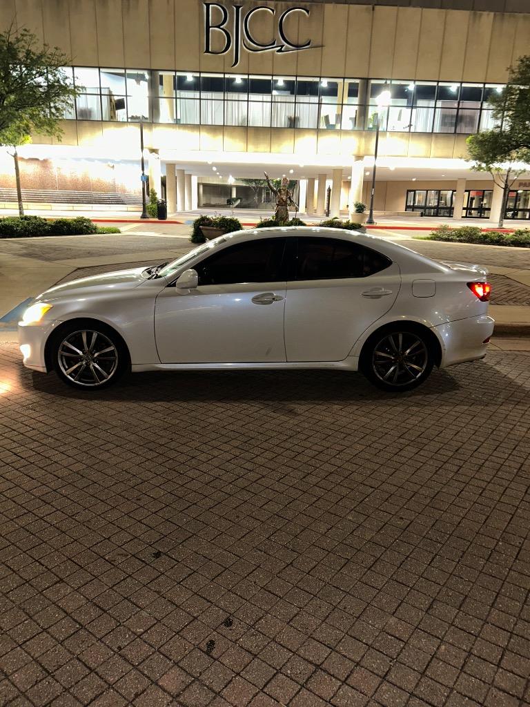 2008 Lexus IS - $7,000