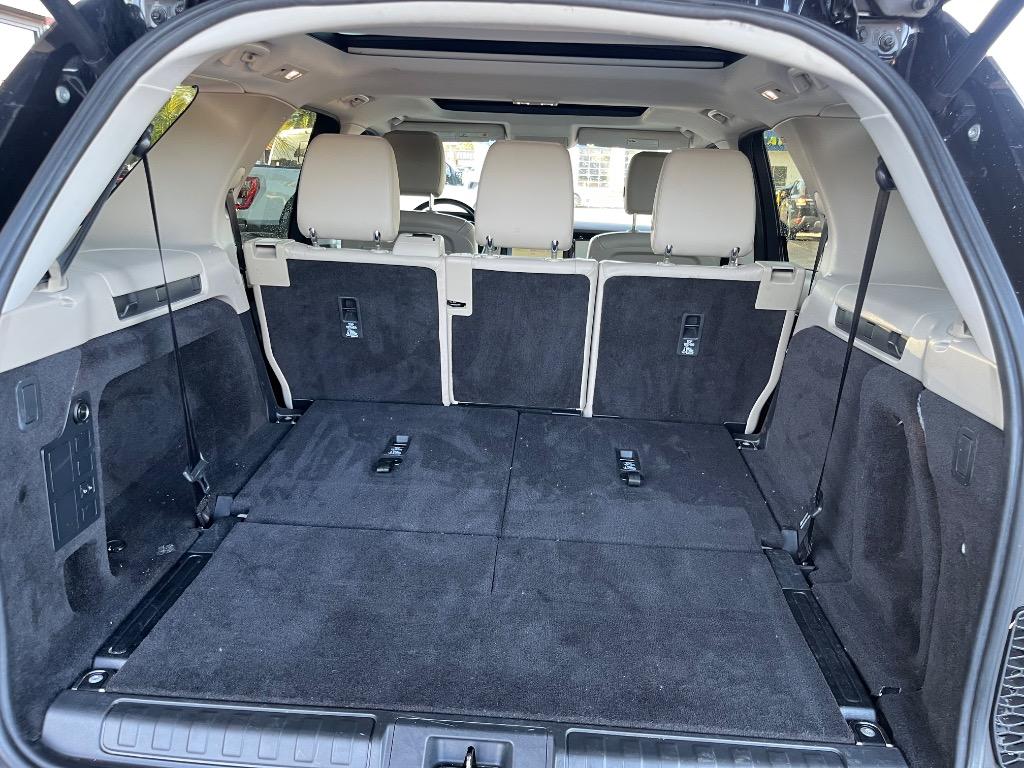 2018 Land Rover Discovery SE photo