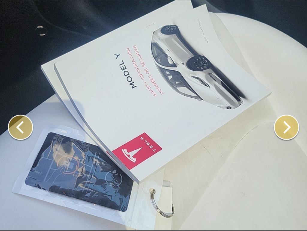 2014 Tesla Model S photo