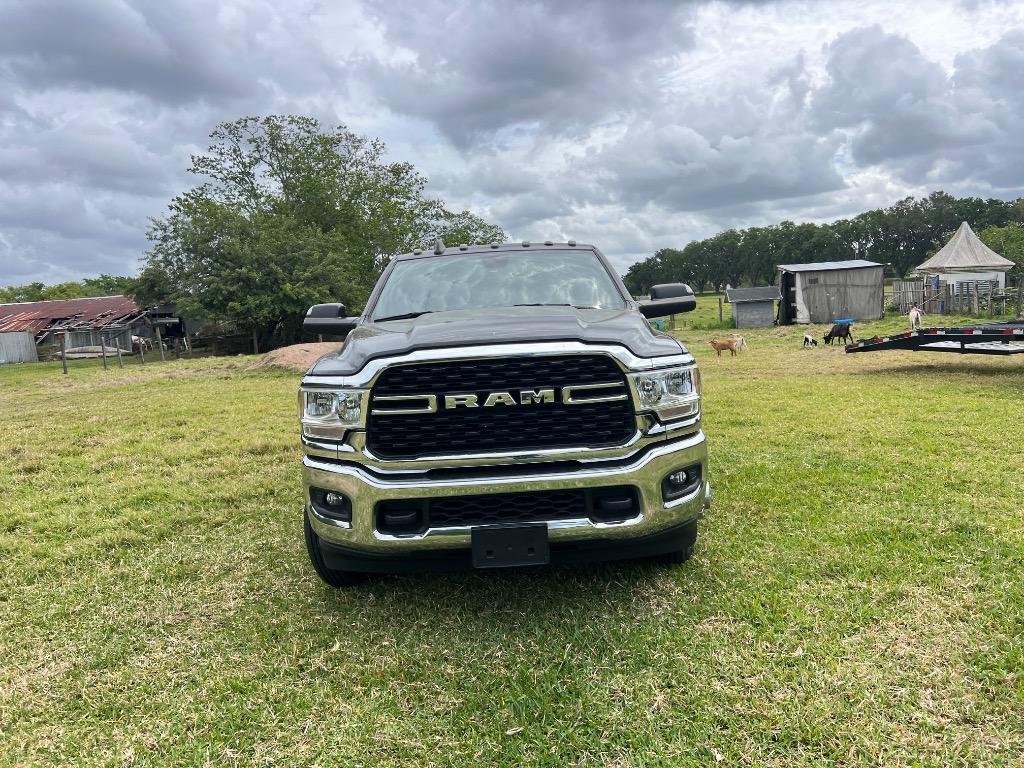 2022 RAM 3500 Big Horn photo