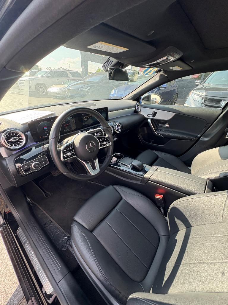 2021 Mercedes Benz A 220 photo 8