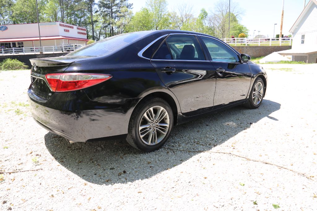 2017 Toyota Camry - $8,599