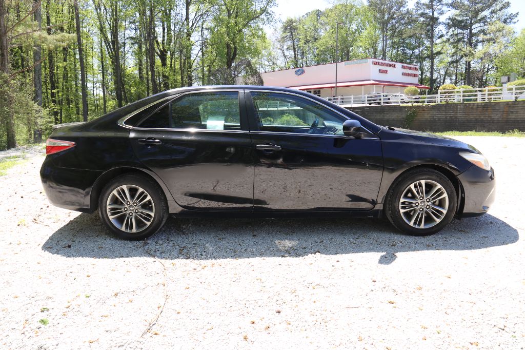 2017 Toyota Camry - $8,599
