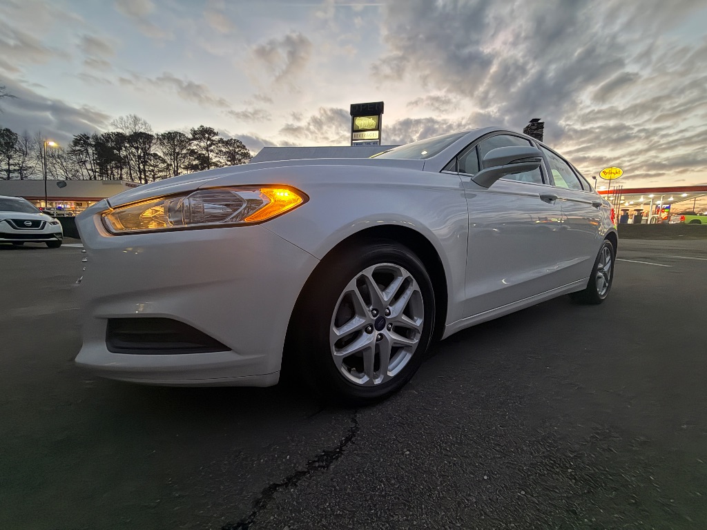 2016 Ford Fusion - $7,699