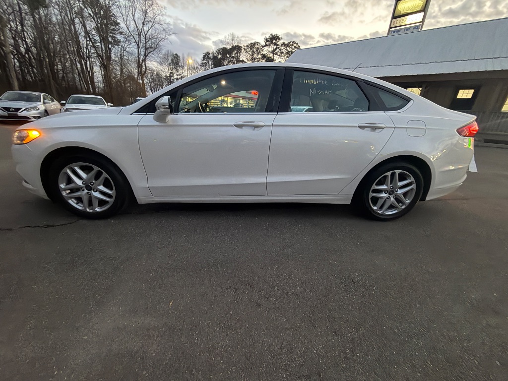 2016 Ford Fusion - $7,699
