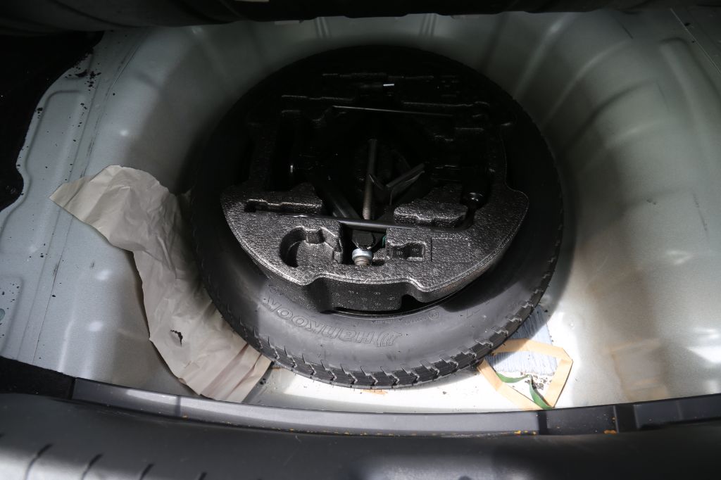 2019 Hyundai Elantra - $11,399
