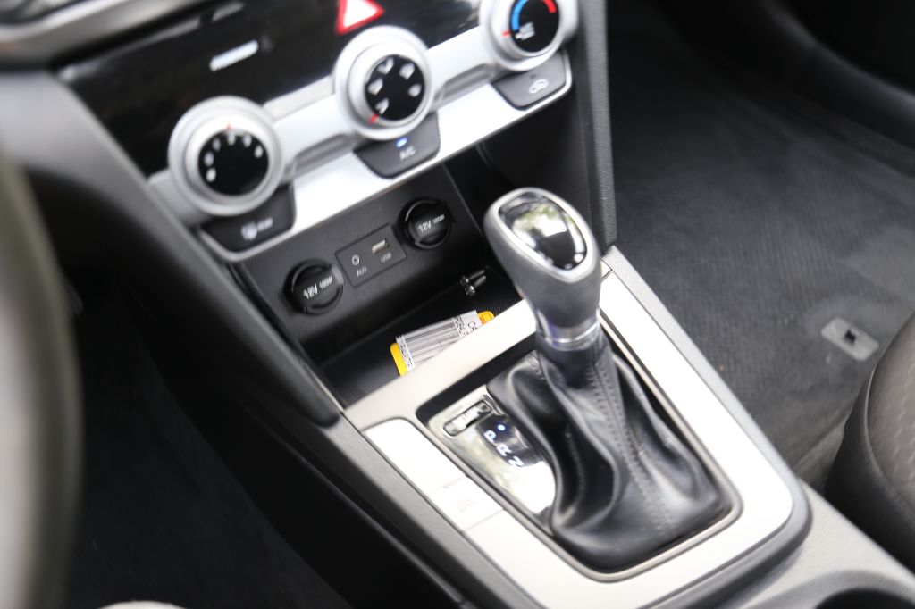 2019 Hyundai Elantra - $11,399