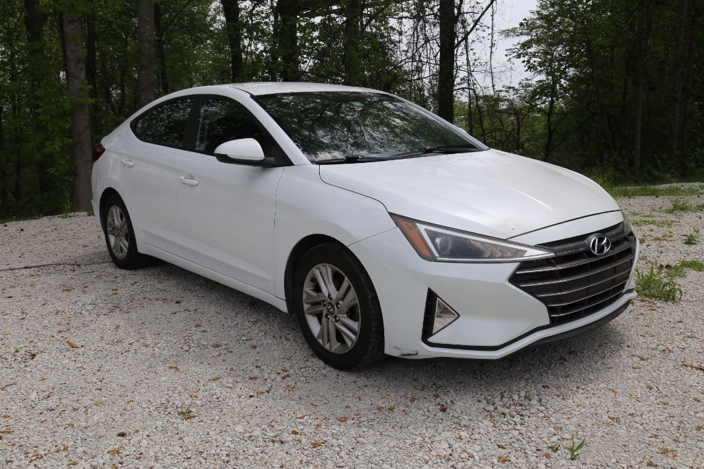 2019 Hyundai Elantra - $11,399