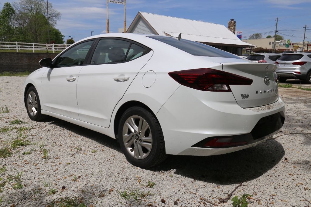 2019 Hyundai Elantra - $11,399