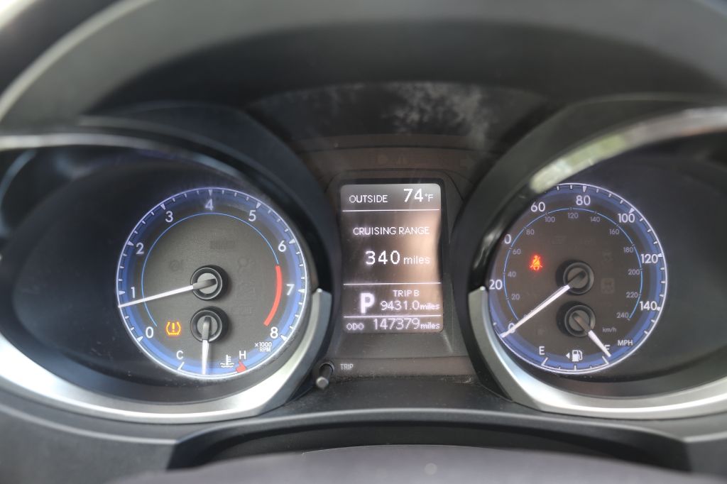 2014 Toyota Corolla - $9,599