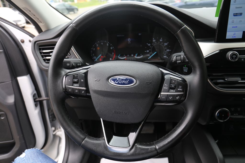 2022 Ford Escape - $12,500