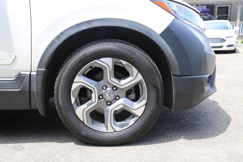 2017 Honda CR-V - $17,500