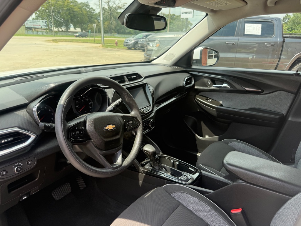 2022 Chevrolet Blazer - $17,980