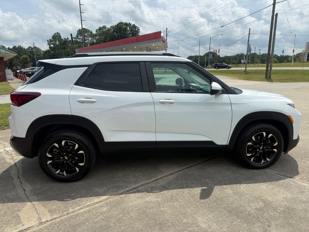 2022 Chevrolet Blazer - $17,980