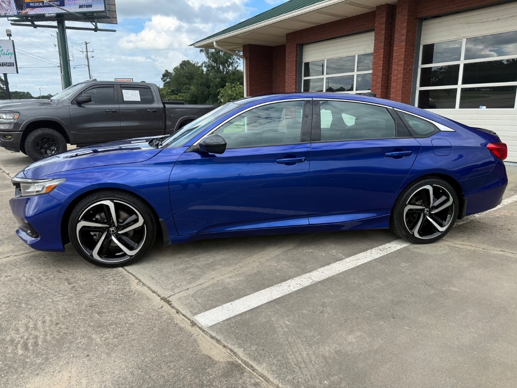 2021 Honda Accord - $17,980