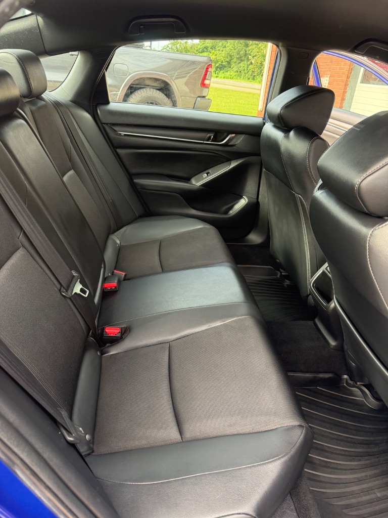 2021 Honda Accord - $17,980