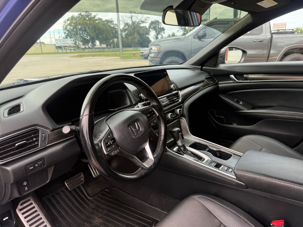 2021 Honda Accord - $17,980
