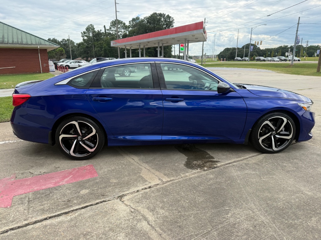 2021 Honda Accord - $17,980