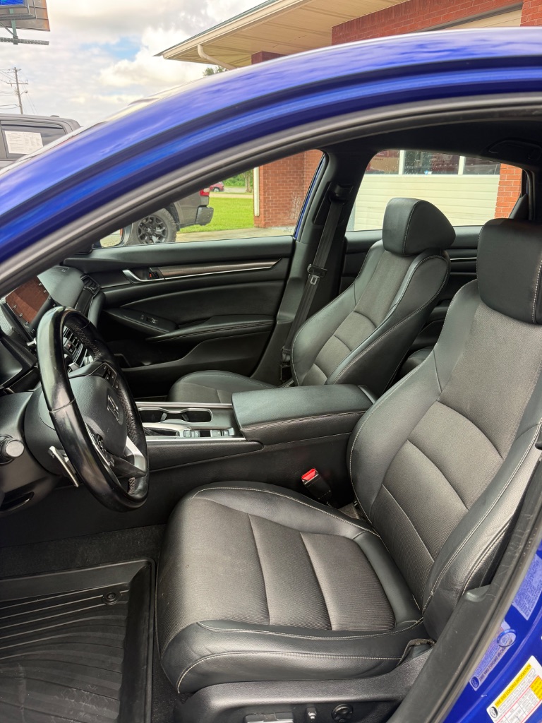 2021 Honda Accord - $17,980