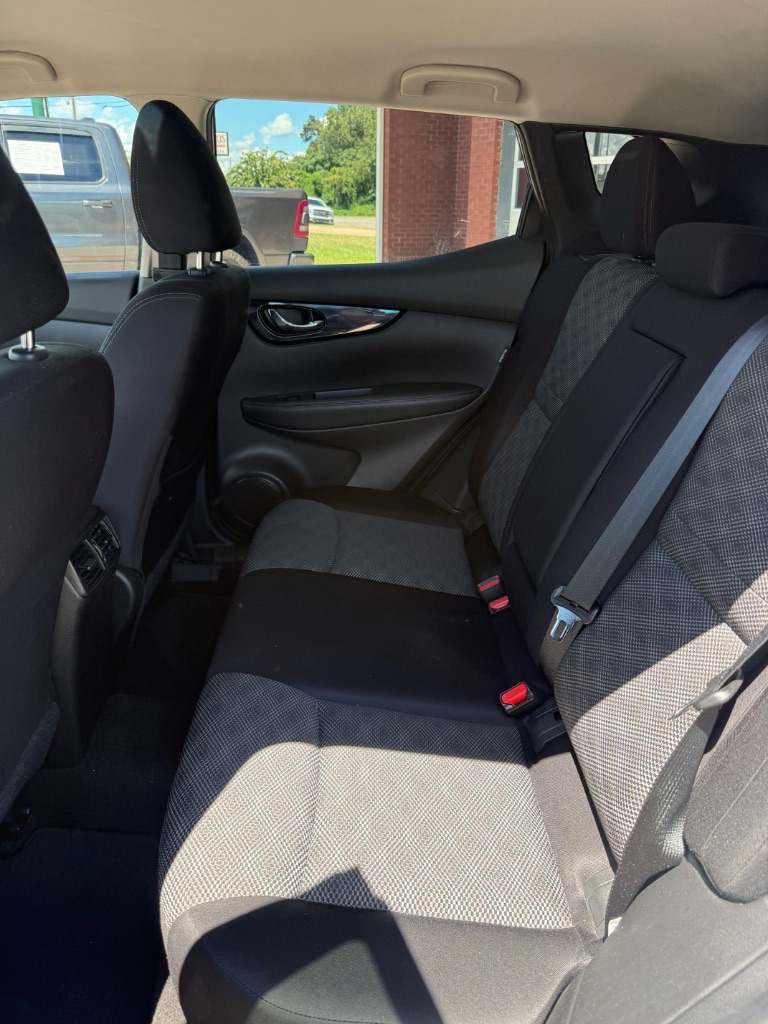 2021 Nissan Rogue - $14,980