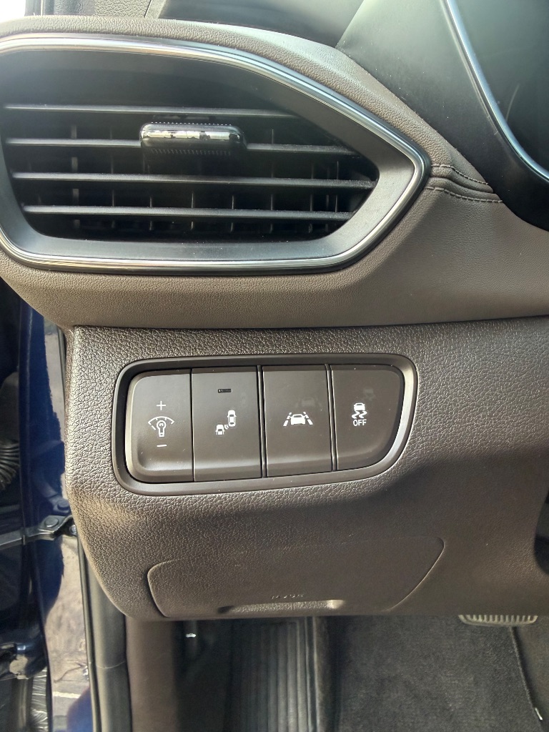 2020 Hyundai Santa Fe - $15,980