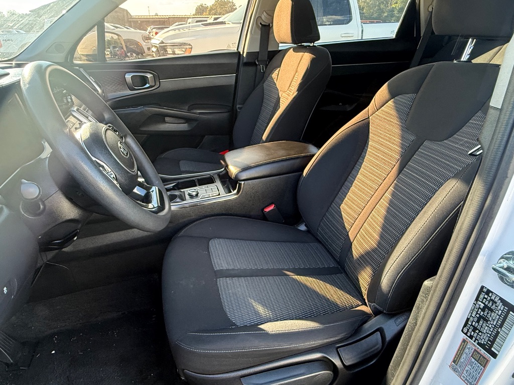 2021 Kia Sorento - $14,980