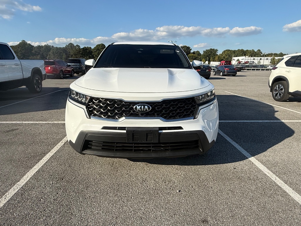 2021 Kia Sorento - $14,980