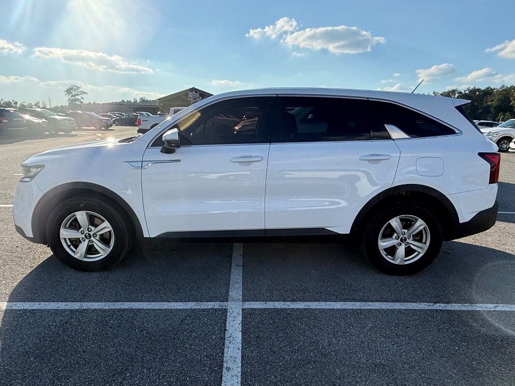 2021 Kia Sorento - $14,980