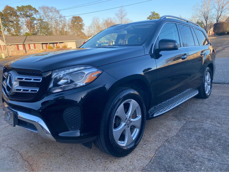 2017 Mercedes-Benz GLS GLS450 photo