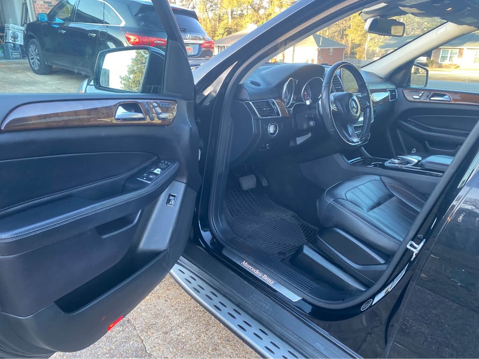 2017 Mercedes-Benz GLS GLS450 photo