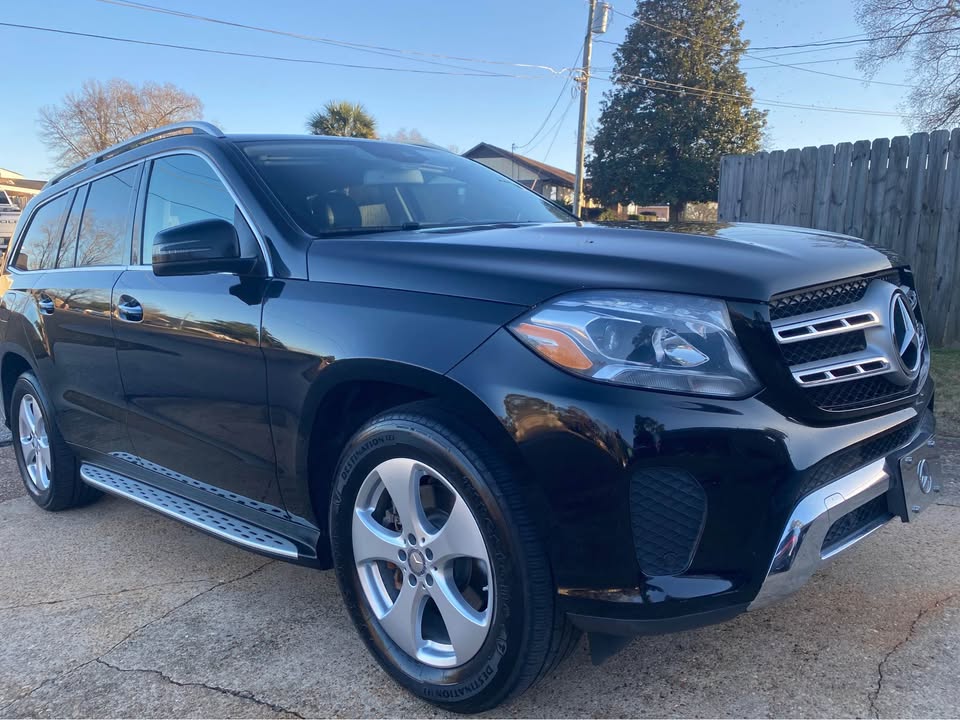 2017 Mercedes-Benz GLS GLS450 photo