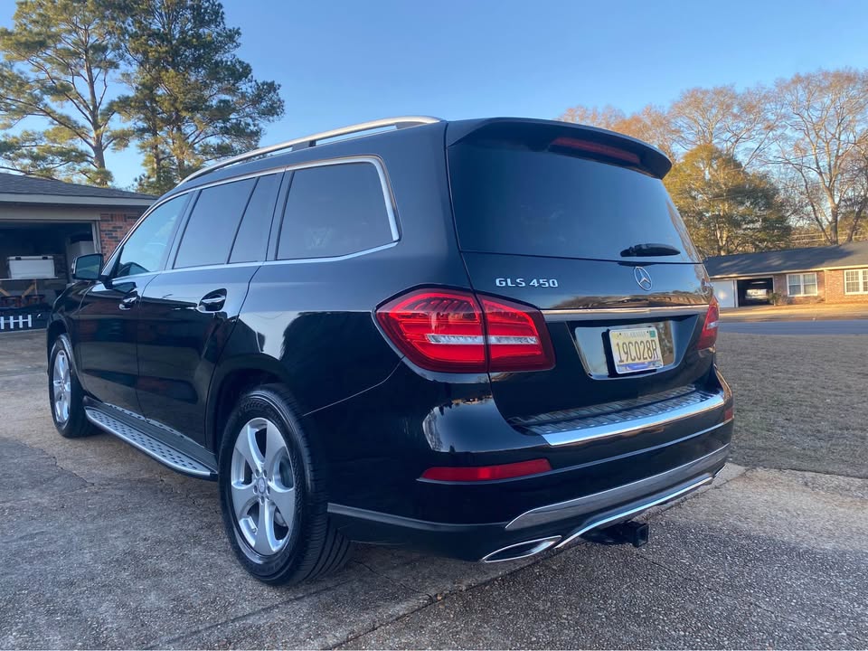 2017 Mercedes-Benz GLS GLS450 photo