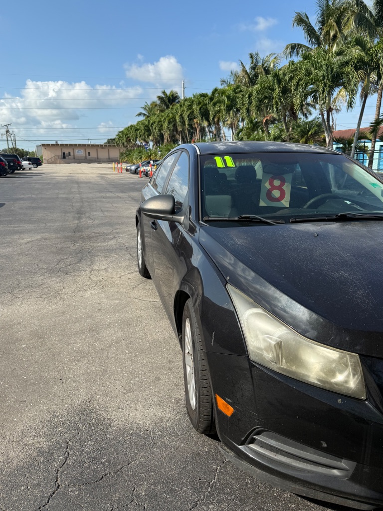2011 Chevrolet Cruze - $3,999