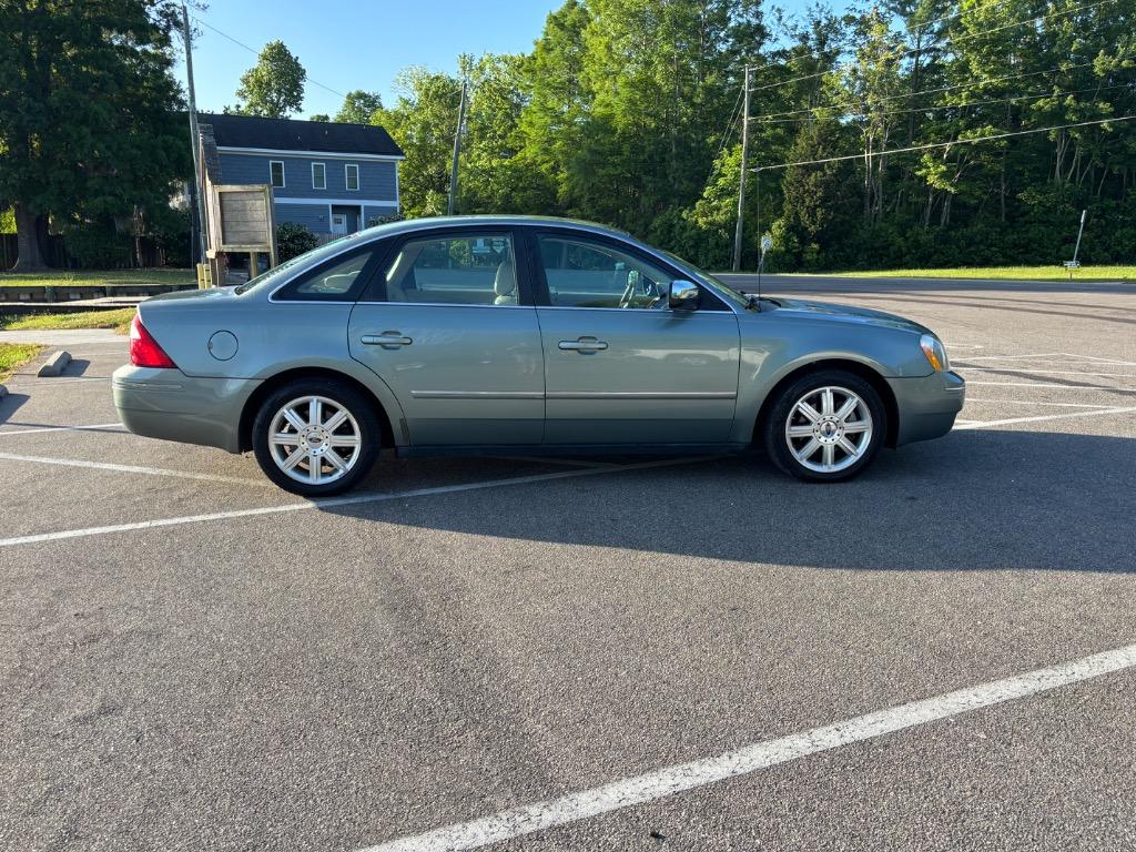 2006 Ford Five Hundred Limited photo