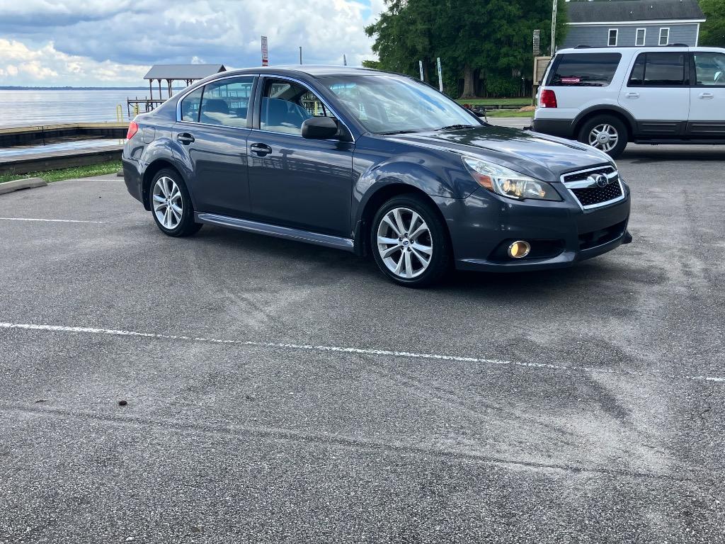 2014 Subaru Legacy 2.5i photo