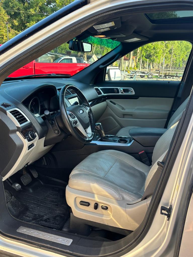 2012 Ford Explorer Limited photo