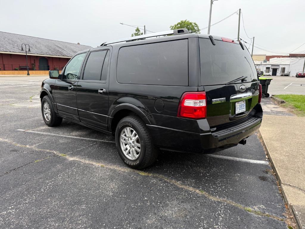 2014 Ford Expedition - $11,999