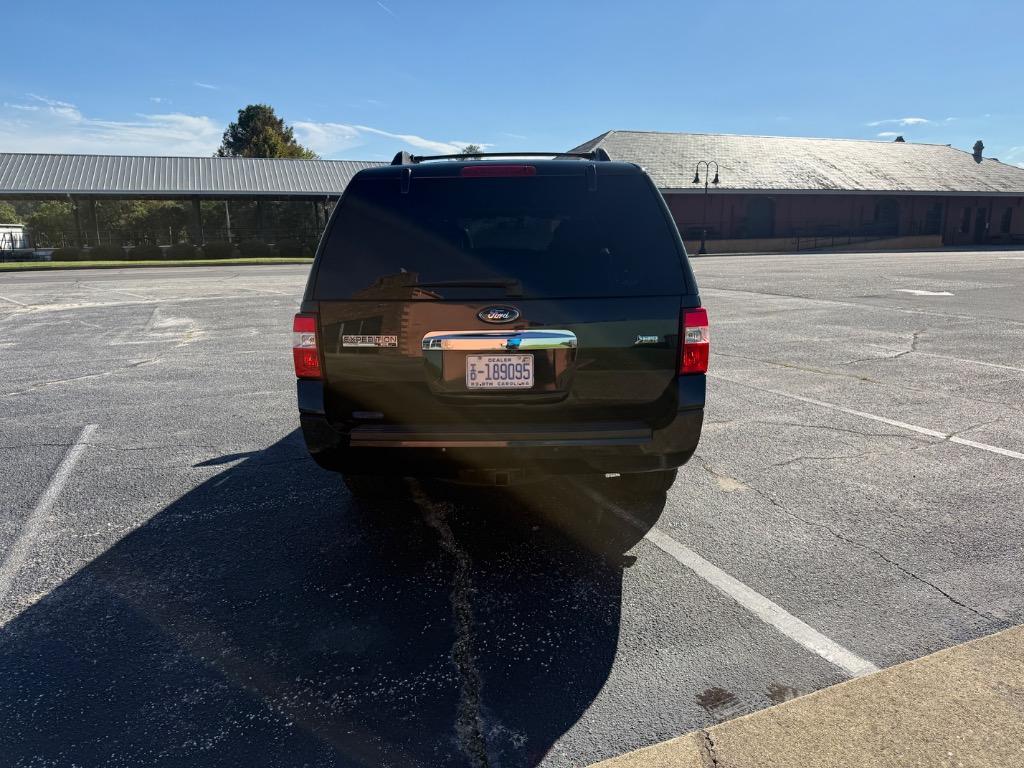 2014 Ford Expedition - $9,499